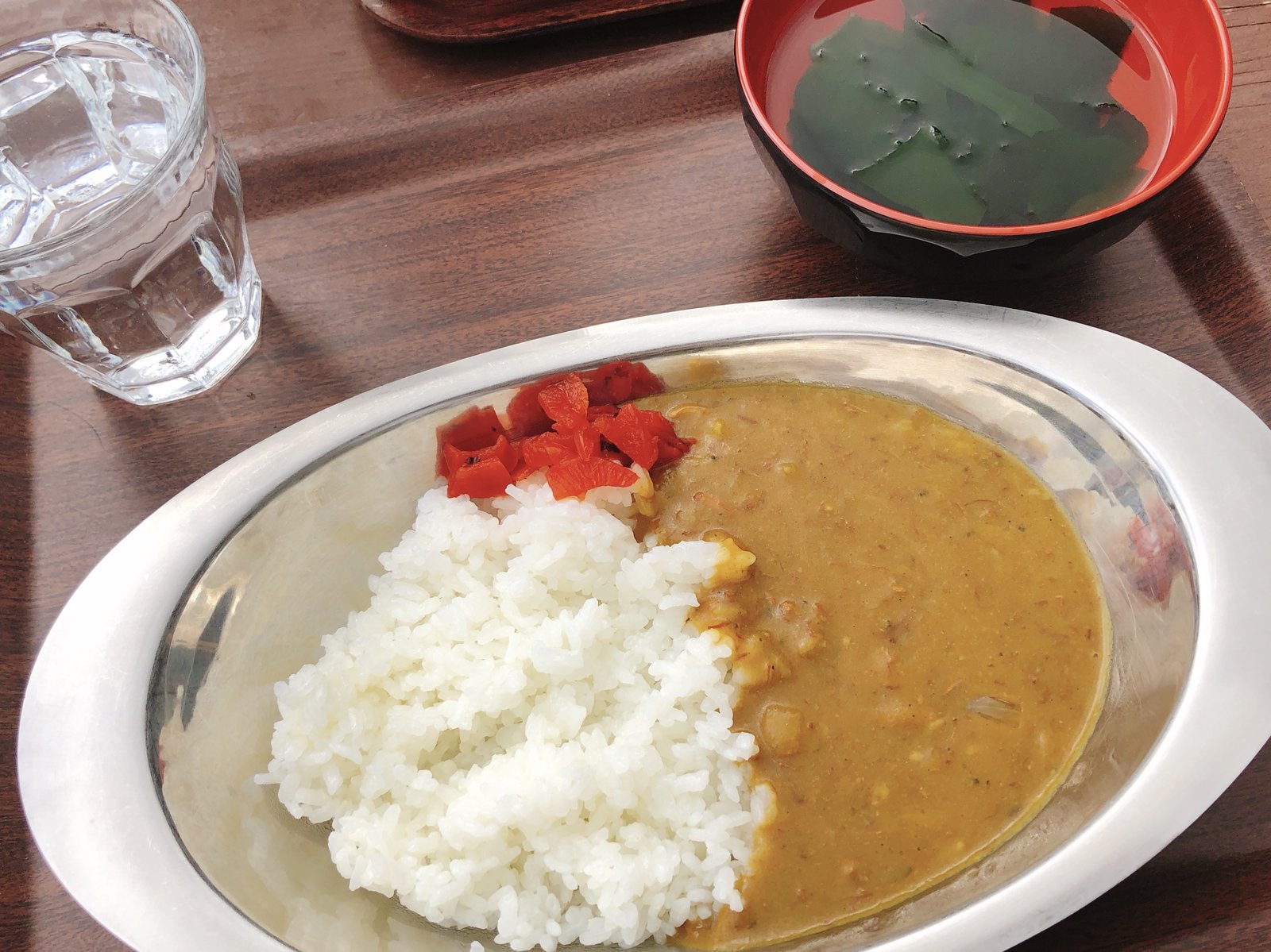 白根御池小屋の昼食のカレー 下山途中の山小屋ごはん